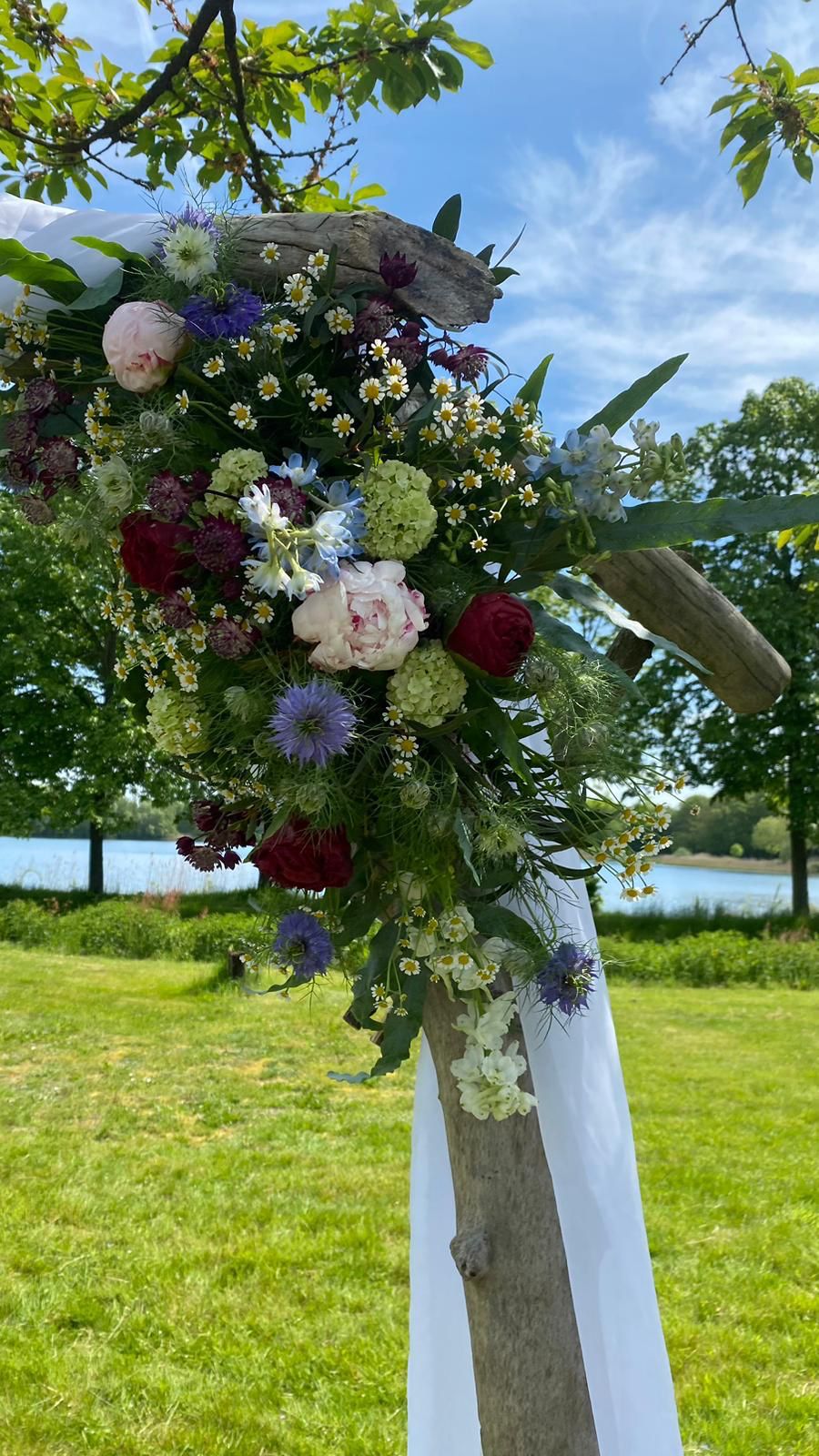 Trouwlocatie met ceremonie aan het water